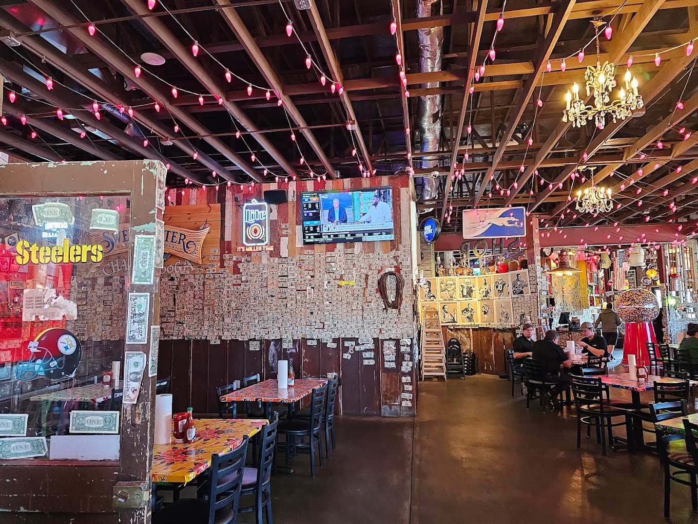 Champy's In East Ridge Image